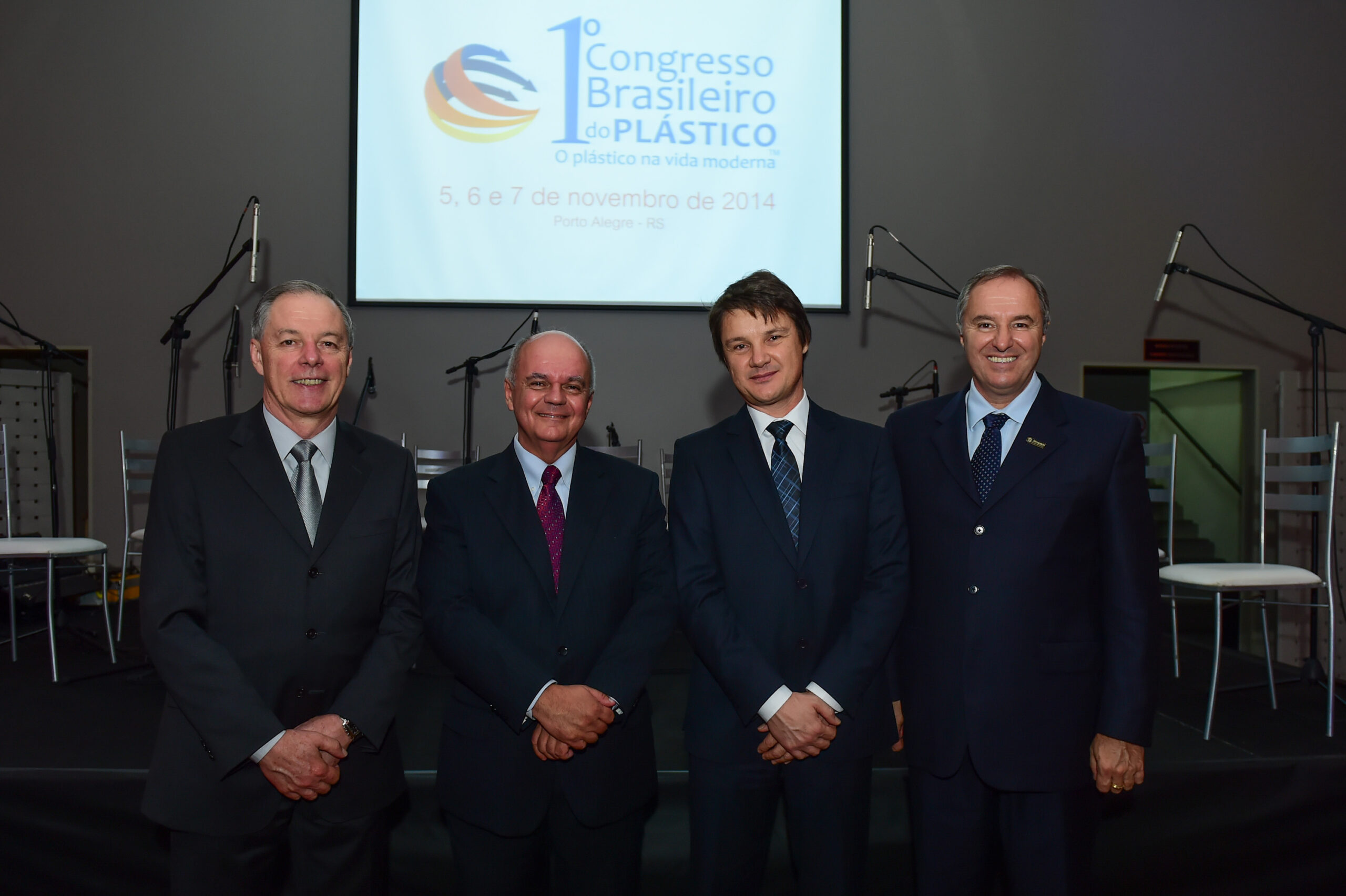 Porto Alegre-RS; 05/11/2014; Evento na Casa Vetro de lançamento do Primeiro Congresso Brasileiro do Plástico, realizado nos dias 05, 06 e 07 de novembro na FIERGS em Porto Alegre. Foto: Vinícius Costa/ Agência Preview