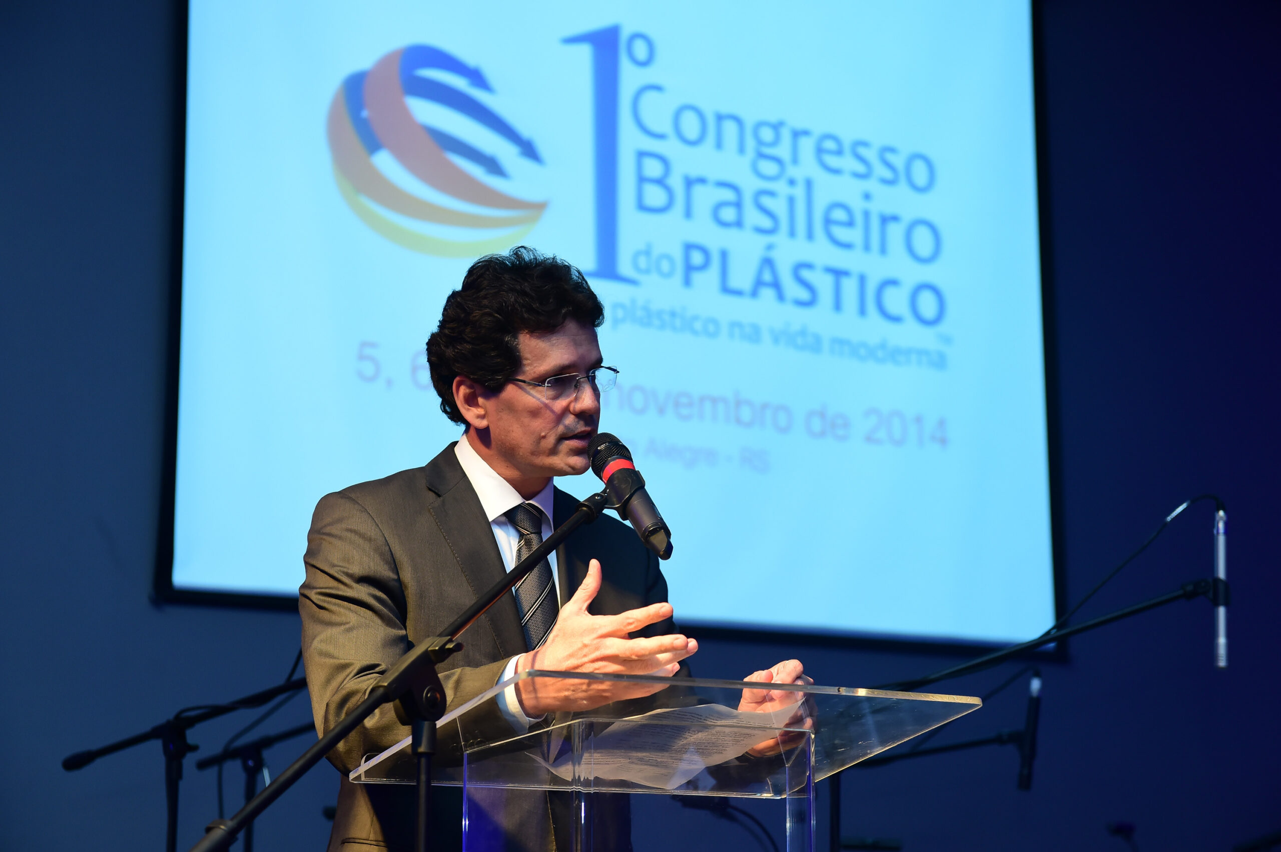 Porto Alegre-RS; 05/11/2014; Evento na Casa Vetro de lançamento do Primeiro Congresso Brasileiro do Plástico, realizado nos dias 05, 06 e 07 de novembro na FIERGS em Porto Alegre. Foto: Vinícius Costa/ Agência Preview