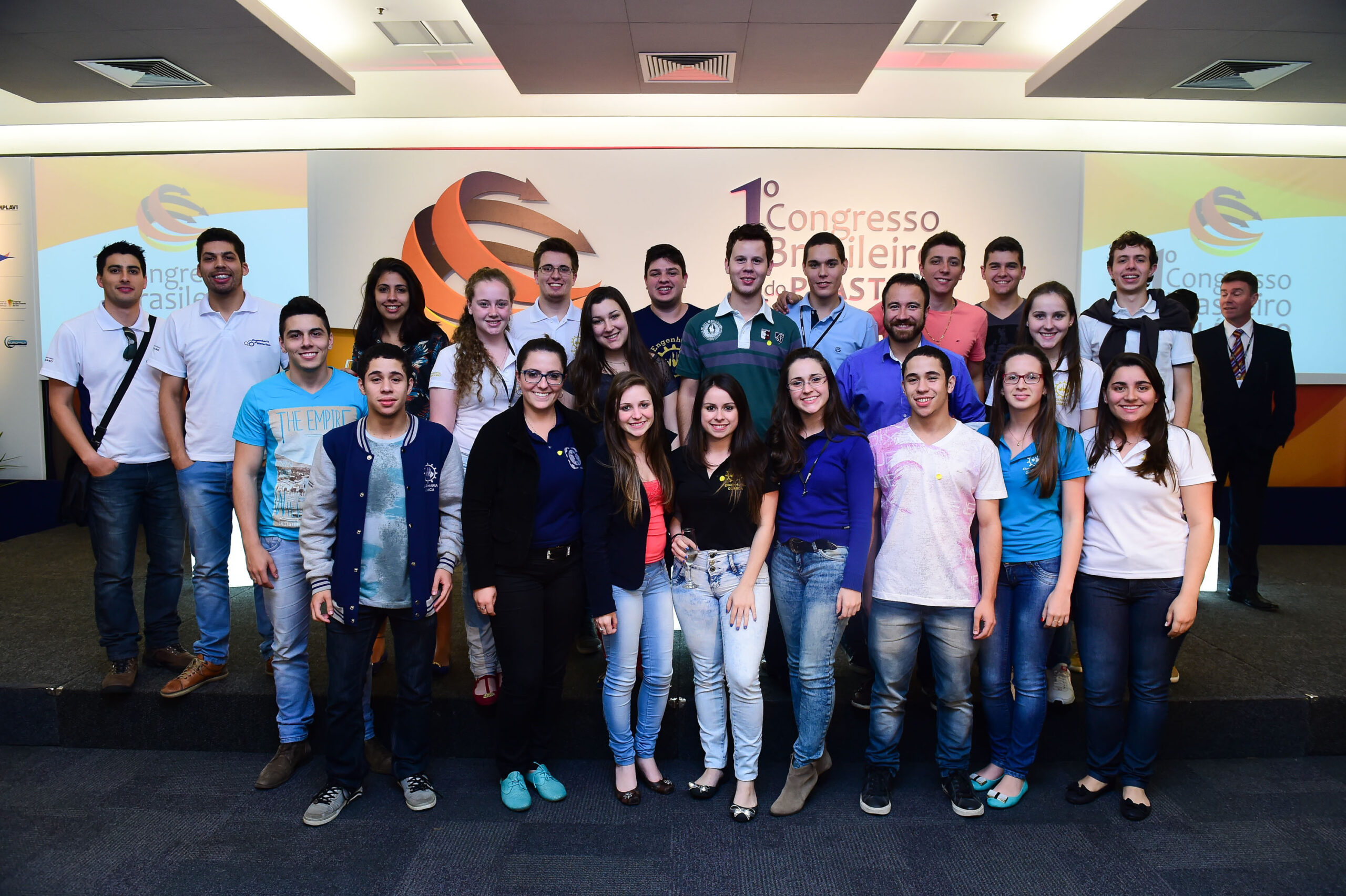 Porto Alegre-RS; 06/11/2014; Primeiro Congresso Brasileiro do Plástico, realizado nos dias 05, 06 e 07 de novembro na FIERGS em Porto Alegre. Foto: Vinícius Costa/ Agência Preview