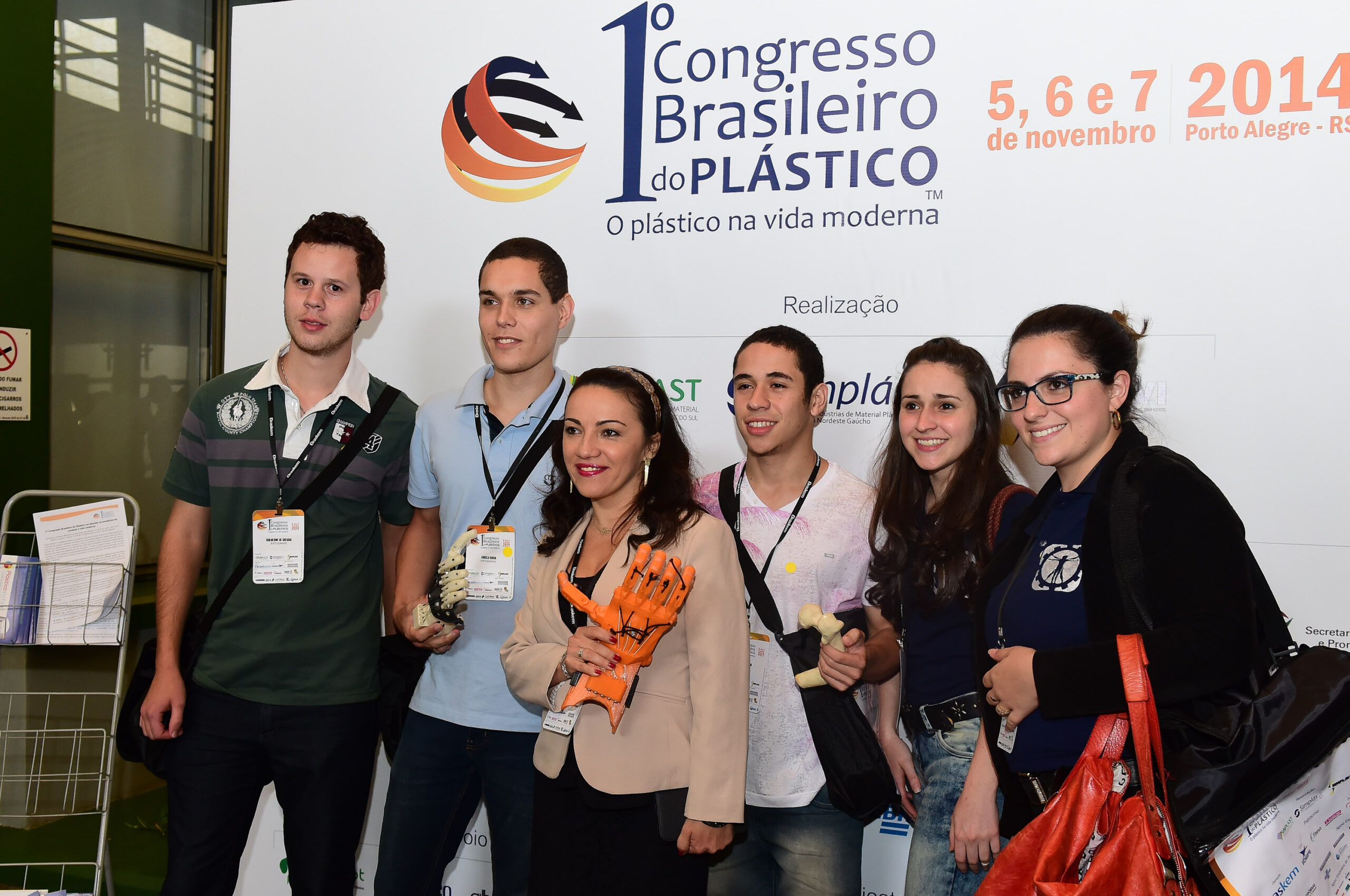 Porto Alegre-RS; 06/11/2014; Primeiro Congresso Brasileiro do Plástico, realizado nos dias 05, 06 e 07 de novembro na FIERGS em Porto Alegre. Foto: Vinícius Costa/ Agência Preview