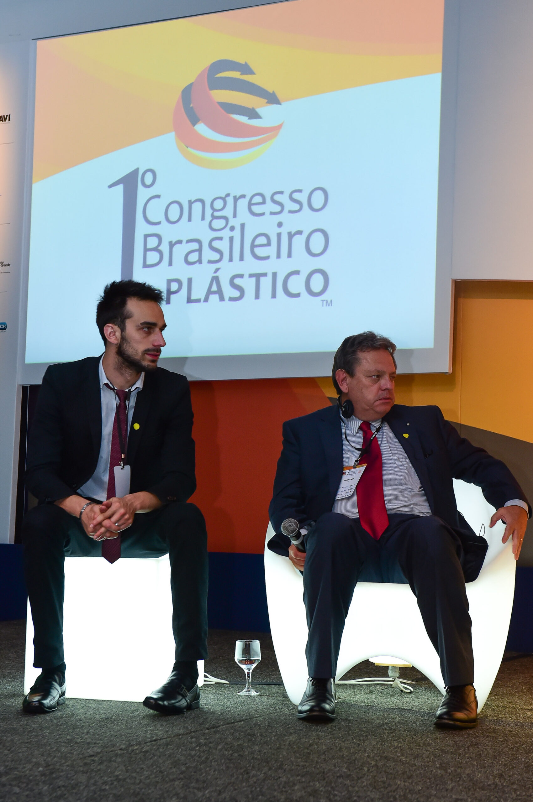 Porto Alegre-RS; 06/11/2014; Primeiro Congresso Brasileiro do Plástico, realizado nos dias 05, 06 e 07 de novembro na FIERGS em Porto Alegre. Foto: Vinícius Costa/ Agência Preview