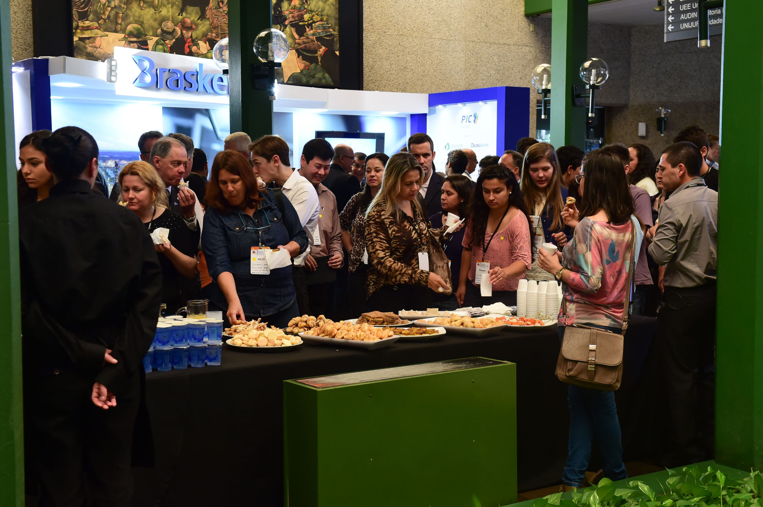 Porto Alegre-RS; 06/11/2014; Primeiro Congresso Brasileiro do Plástico, realizado nos dias 05, 06 e 07 de novembro na FIERGS em Porto Alegre. Foto: Vinícius Costa/ Agência Preview
