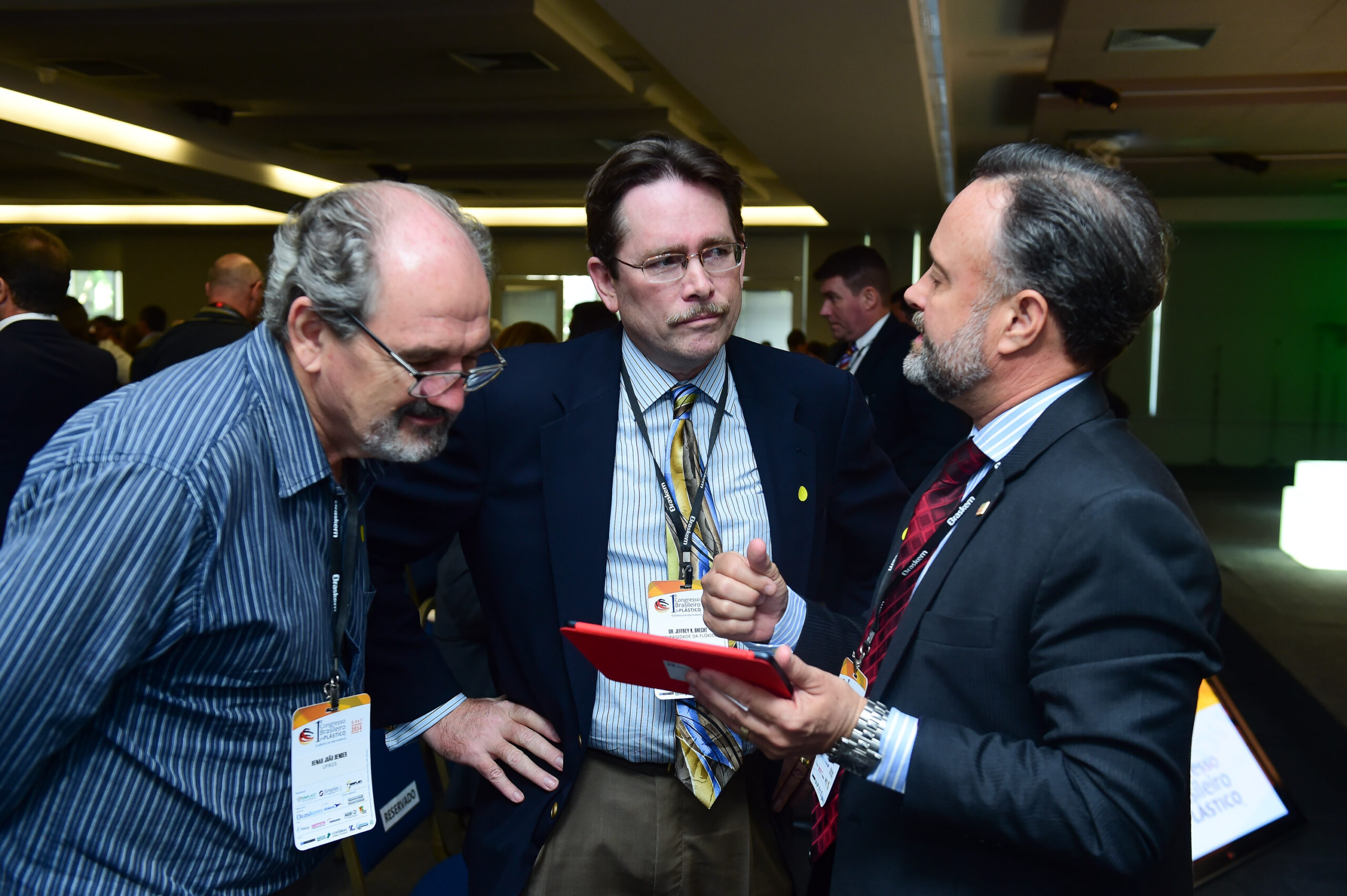 Porto Alegre-RS; 06/11/2014; Primeiro Congresso Brasileiro do Plástico, realizado nos dias 05, 06 e 07 de novembro na FIERGS em Porto Alegre. Foto: Vinícius Costa/ Agência Preview
