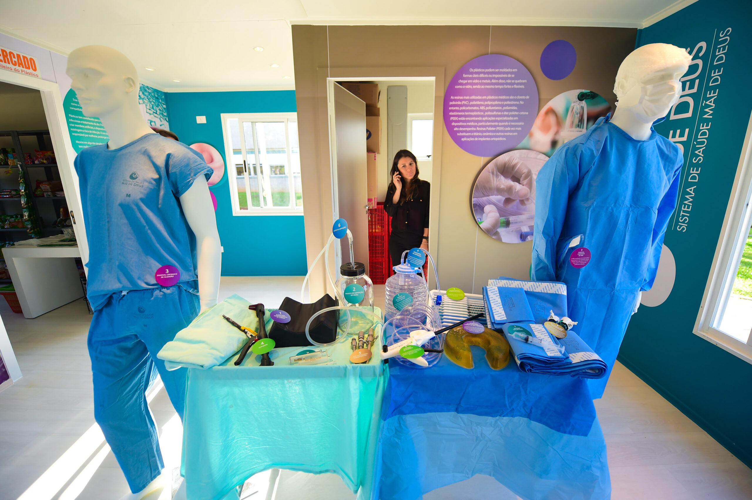 Porto Alegre-RS; 06/11/2014; Primeiro Congresso Brasileiro do Plástico, realizado nos dias 05, 06 e 07 de novembro na FIERGS em Porto Alegre. Foto: Vinícius Costa/ Agência Preview